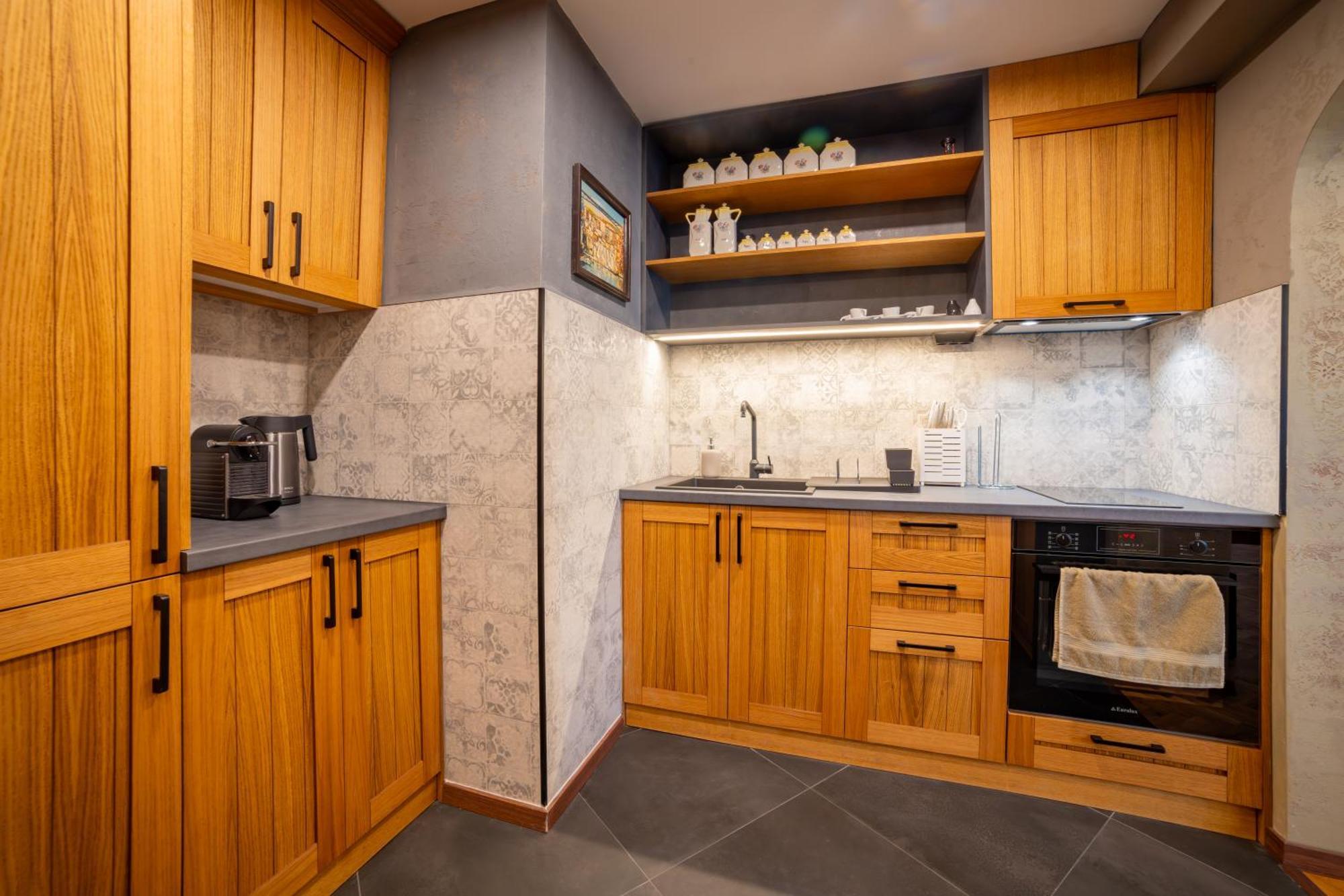 Iatrus Guest Apartment & Sauna Veliko Tărnovo Exteriör bild